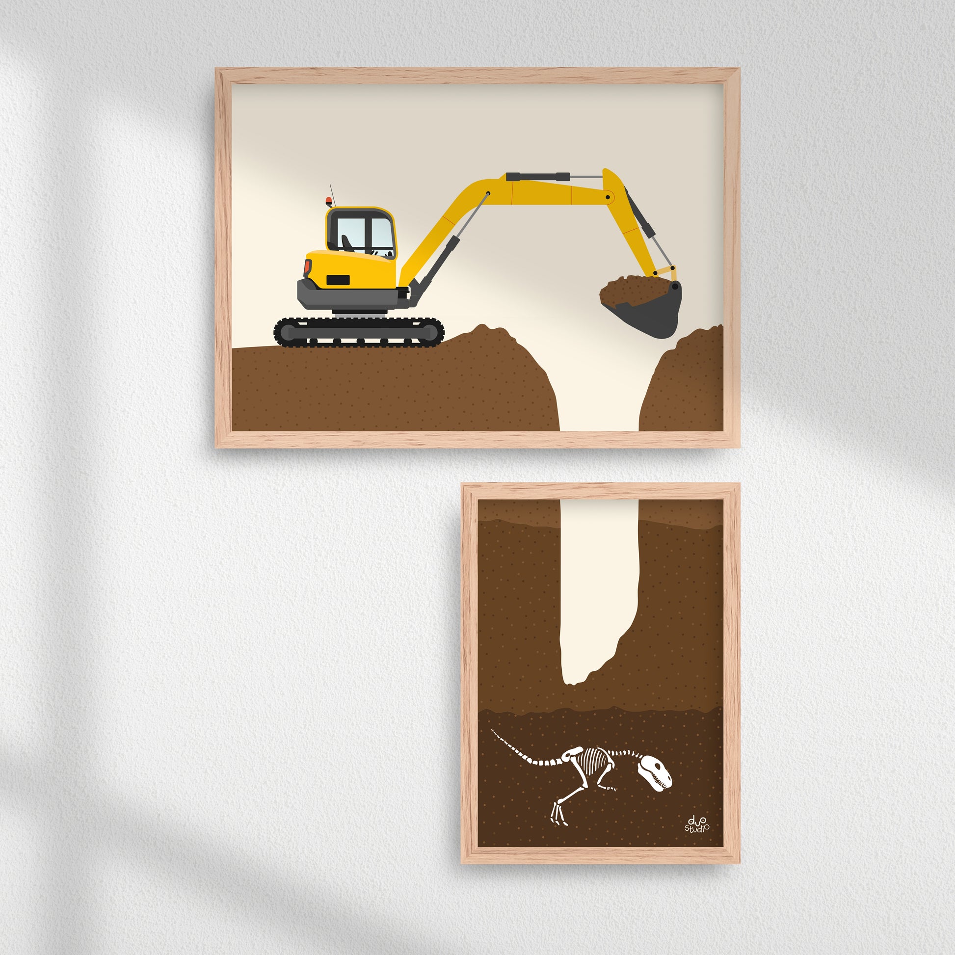 Plakater til børn af en gul gravko/landegraver, der graver dybt ned i jorden efter et dinosaurskelet/T-rex.
